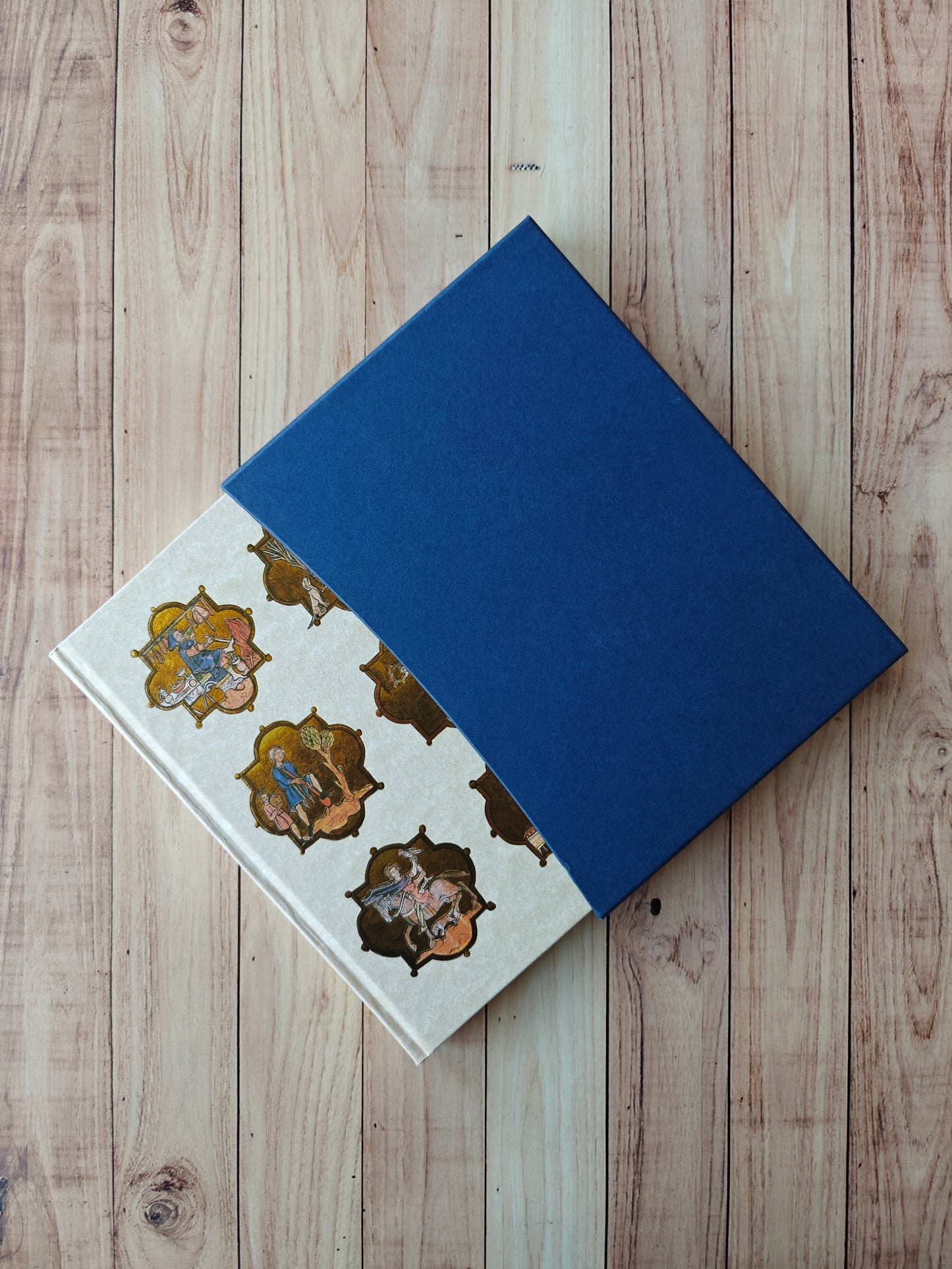 Medieval people by Eileen power - Folio Society