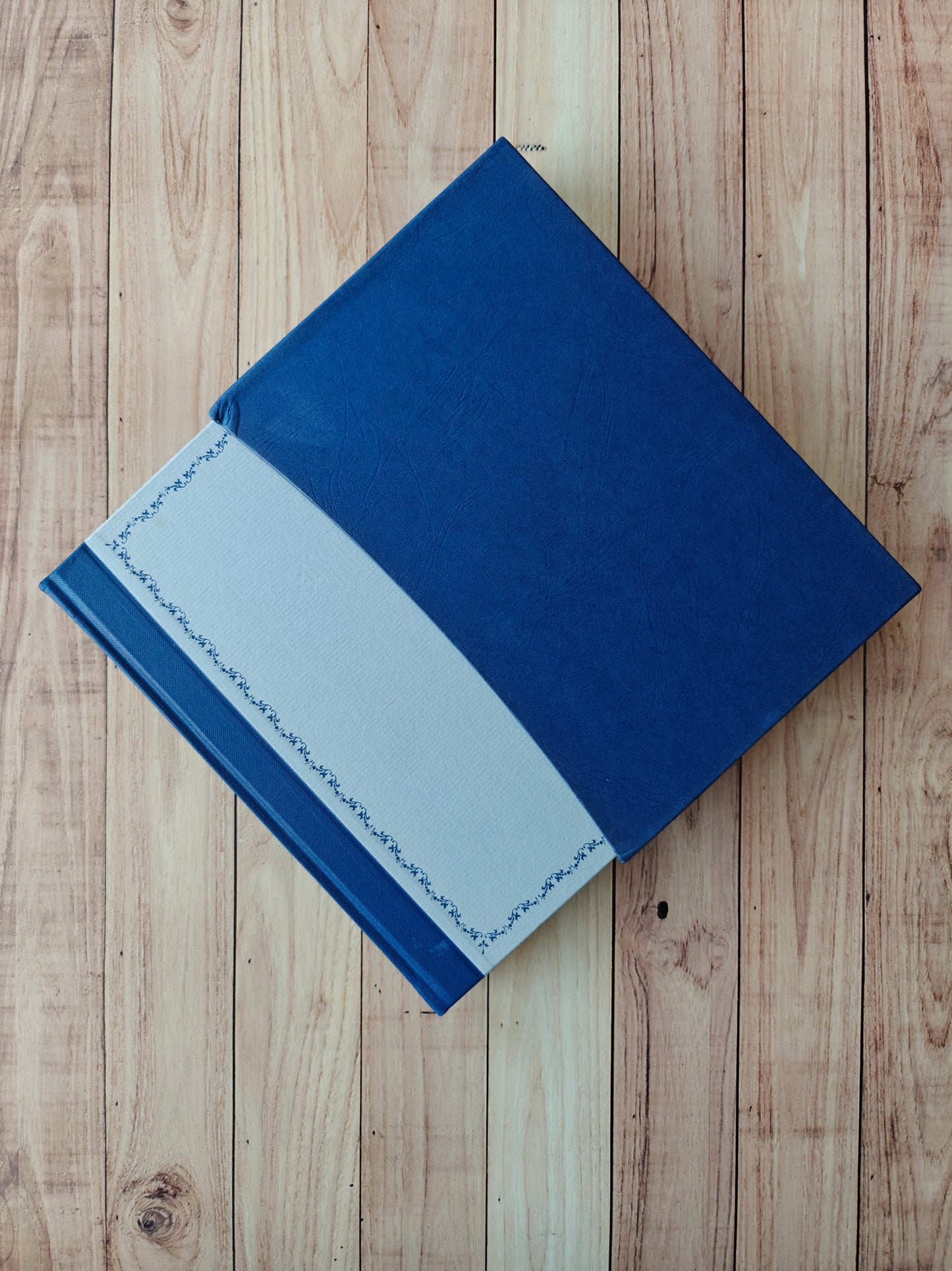 The eustace diamonds by Anthony trollope - Folio society