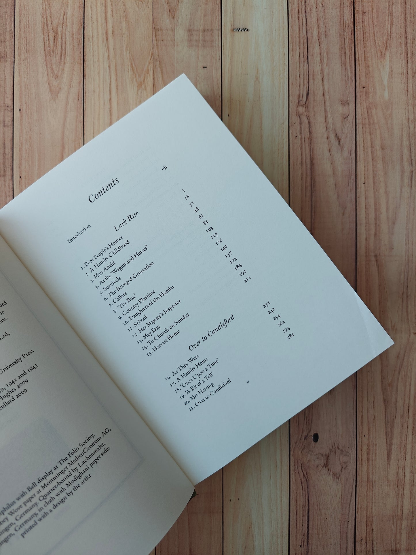 Lark rise to candleford by Flora thompson - Folio social